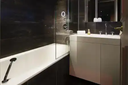 Hôtel Le Marianne - 84