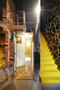 Not Hotel Rotterdam - 14