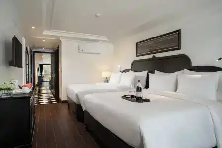 My Gallery Boutique & Spa - 100