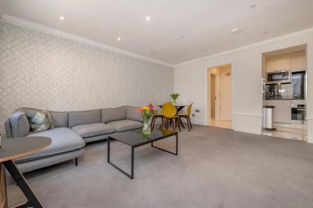Queensgate Court - 235