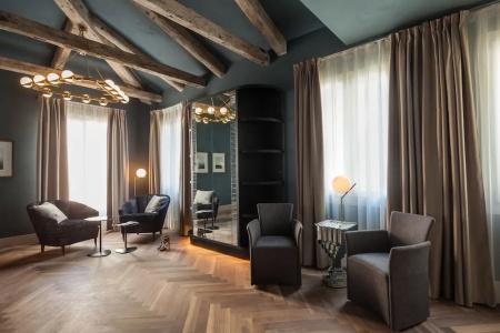 Liassidi Wellness Suites - 93