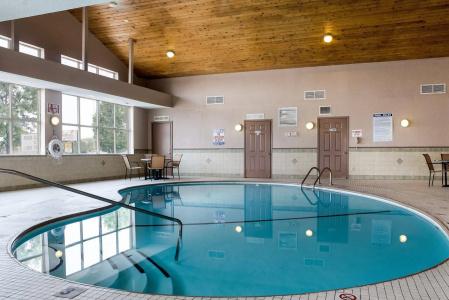 Rodeway Inn - 16
