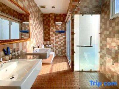 GrandBlue Resort & Beachclub - 43