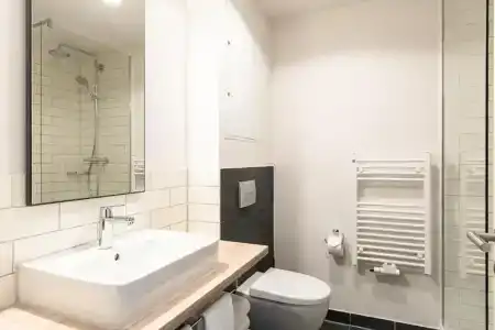sylc. Apartment– Serviced - 70