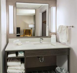 Hilton Garden Inn Las Colinas - 57