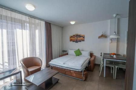 Bayer's Boardinghouse und - 136