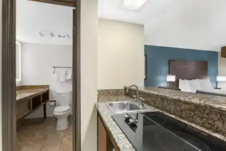 Best Western InnSuites Tucson Foothills & Suites - 62