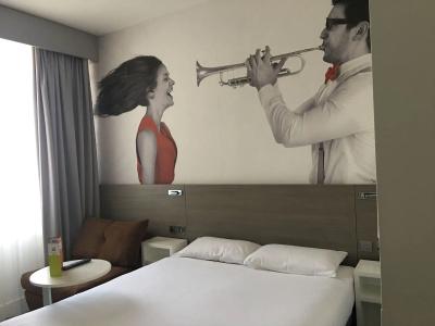 ibis Styles London Kensington - 21