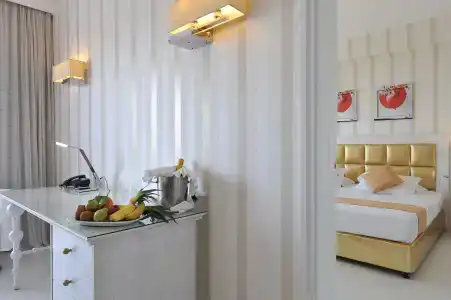 St George Spa & Beach Resort - 6
