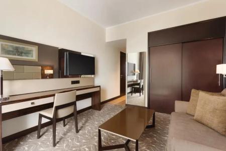 Hawthorn Suites by Wyndham Abu Dhabi City Center - 63