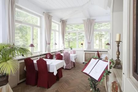 Weißes Schloß - 14