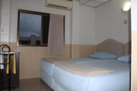 At Home Guest House - 2