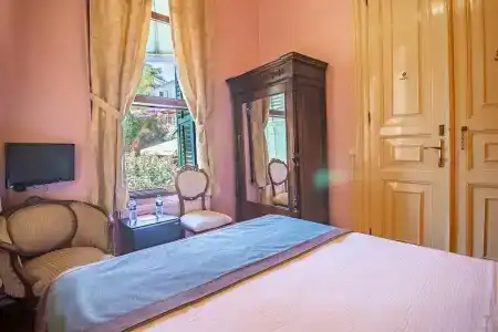 Buyukada Anastasia Meziki - 55