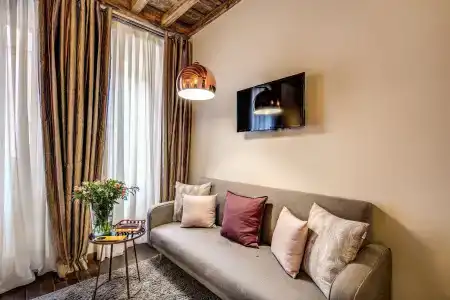 Trevi Beau Boutique - 74