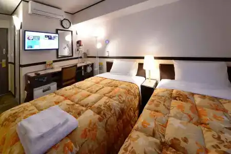 Toyoko Inn Shin-Omiya Ekimae - 8