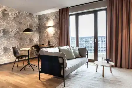 b&b Berlin-Airport - 13