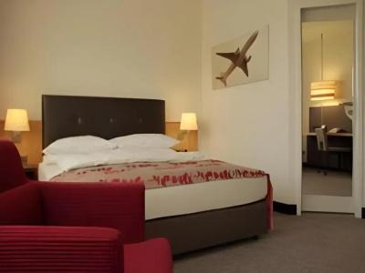 Holiday Inn Frankfurt Airport - Neu-Isenburg, An Ihg - 10