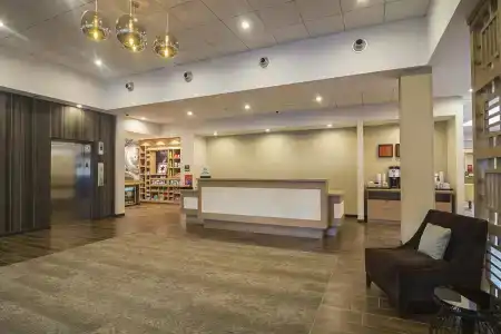 Hampton Inn Chicago North-Loyola Station, Il - 8