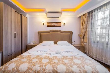 Harbour Suites Old City - 44