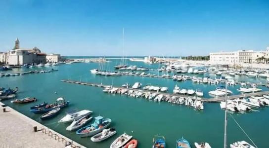 b&b Suite Home Trani - 16