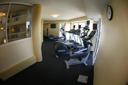 Courtyard by Marriott - 17