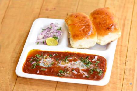 FabExpress Spring Inn Kandivali - 13