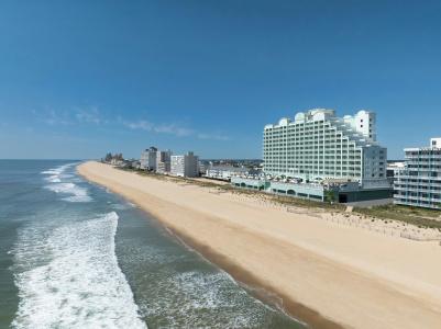 Hilton Suites Oceanfront - 42