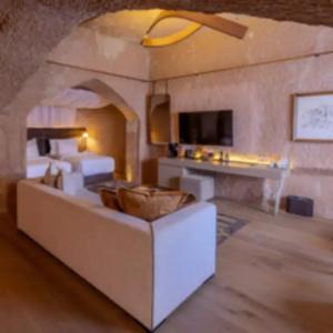 Alfina Cave-Special Category - 94