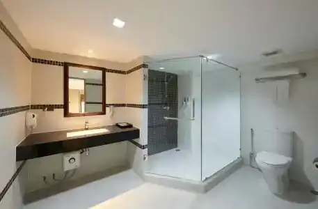 Adelphi Pattaya - Sha Extra Plus - 50
