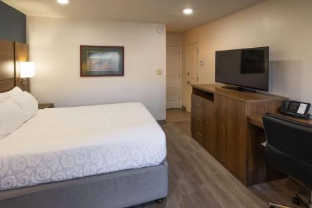 Best Western Plus Clocktower Inn - 90