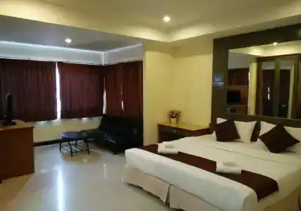 Pornthep Mansion - 1
