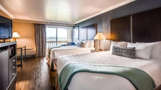Best Western Pier Point Inn - 45