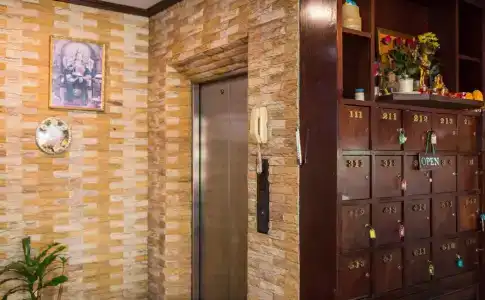 Magnific Guesthouse Patong - 1
