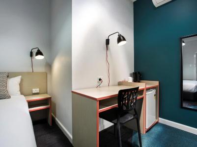 Greenacre - 40