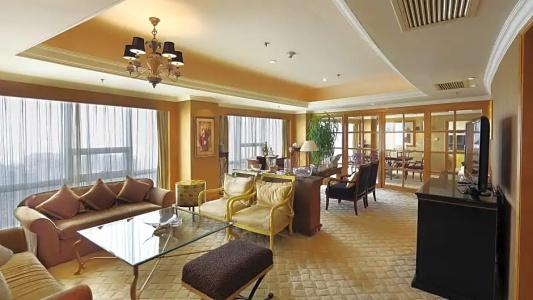 Crowne Plaza Qingdao, an IHG - 141