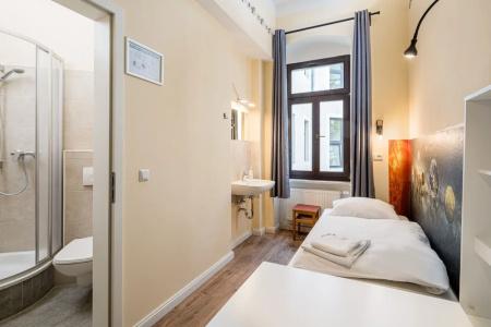 Hostel Mondpalast - 17