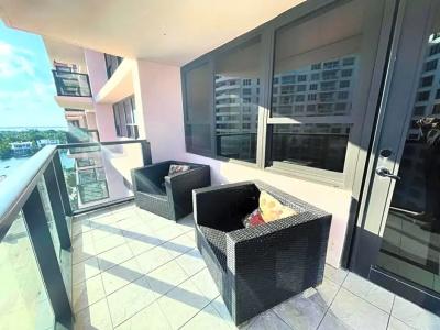 The Alexander All Suites - 634