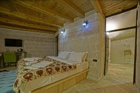 Zeus Cave Suites - 13