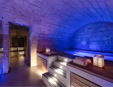 Vis Urban Suites & Spa - 2