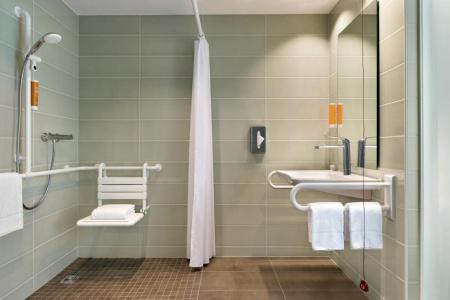 Super 8 by Wyndham Dresden - 35