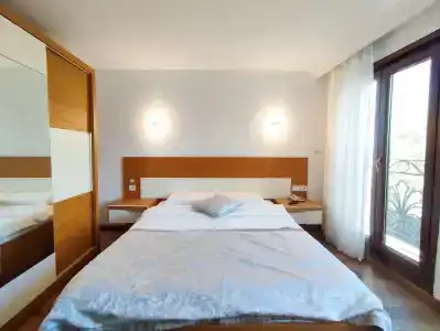 Shah Inn - 25