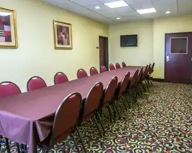 Sleep Inn and Suites - 11