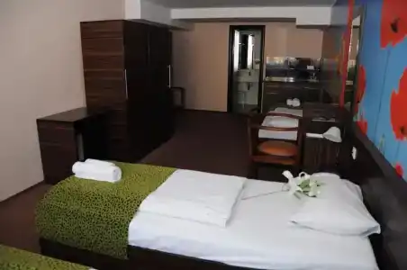 Green Budapest - 54