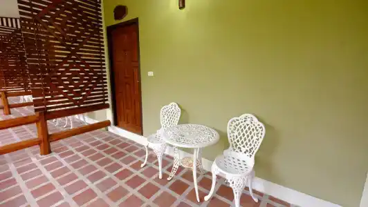 Phuvara Boutique - 9