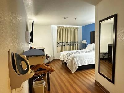 SureStay Plus by Best Western East - 30