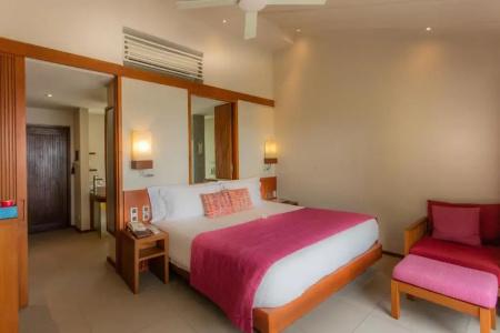 Centara Ras Fushi Resort & Spa Maldives - 30