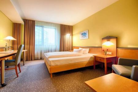 Plaza & Living Frankfurt - 2