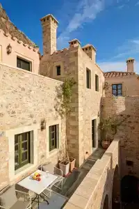 Moni Emvasis Luxury Suites - 42