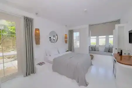 Peremere Alacati Otel - 3