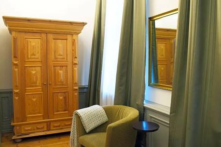 Boutique Kristofs - 75